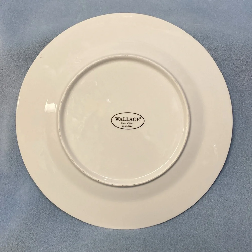 2-Wallace Porcelain and Platinum Dinner Plates 10-5/8 inch (set of two)